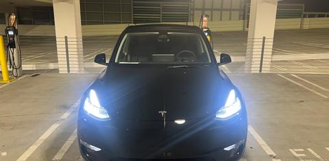 Tesla Model Y 2023