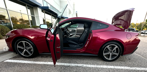 Ford Mustang 2025