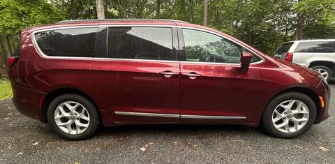 Chrysler Pacifica 2017
