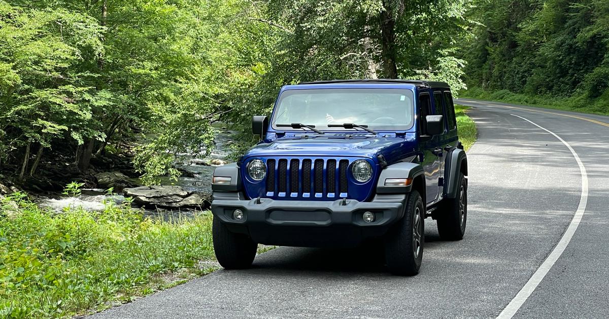 Jeep Wrangler Unlimited 2018 rental in Knoxville, TN by David G. Turo