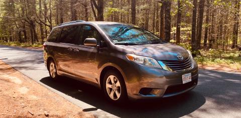 Toyota Sienna 2015