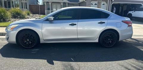 Nissan Altima 2014
