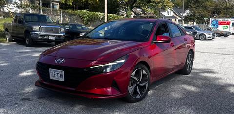 Hyundai Elantra 2023