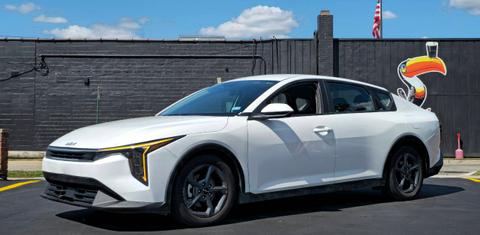 Kia K4 2025