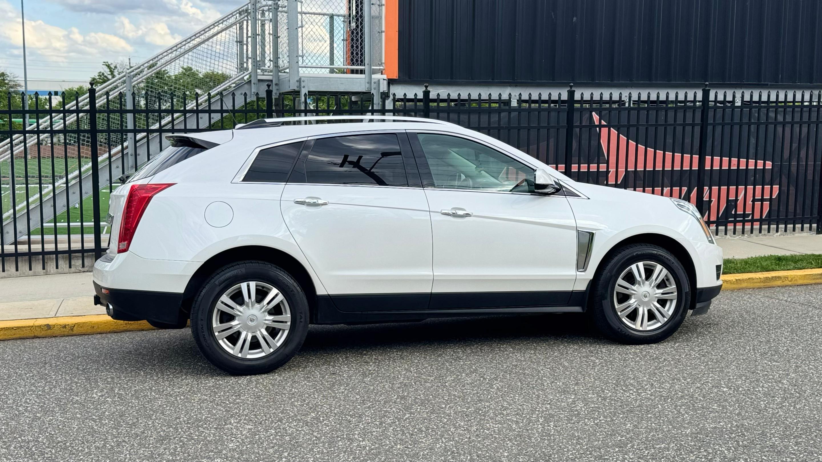 Cadillac SRX 2016 in 