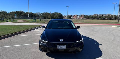 Hyundai Elantra Hybrid 2025