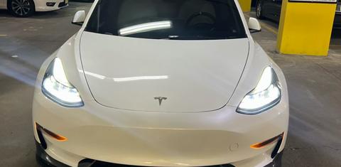 Tesla Model 3 2023