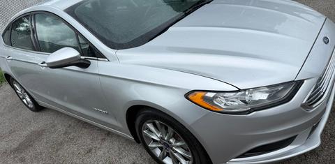 Ford Fusion Hybrid 2017