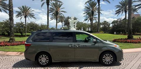 Toyota Sienna 2020