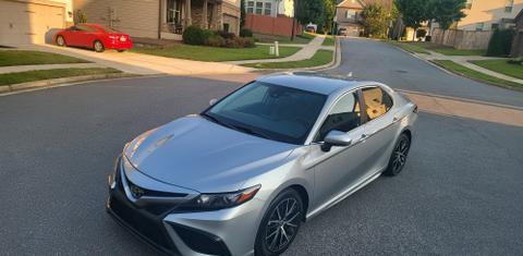 Toyota Camry 2021