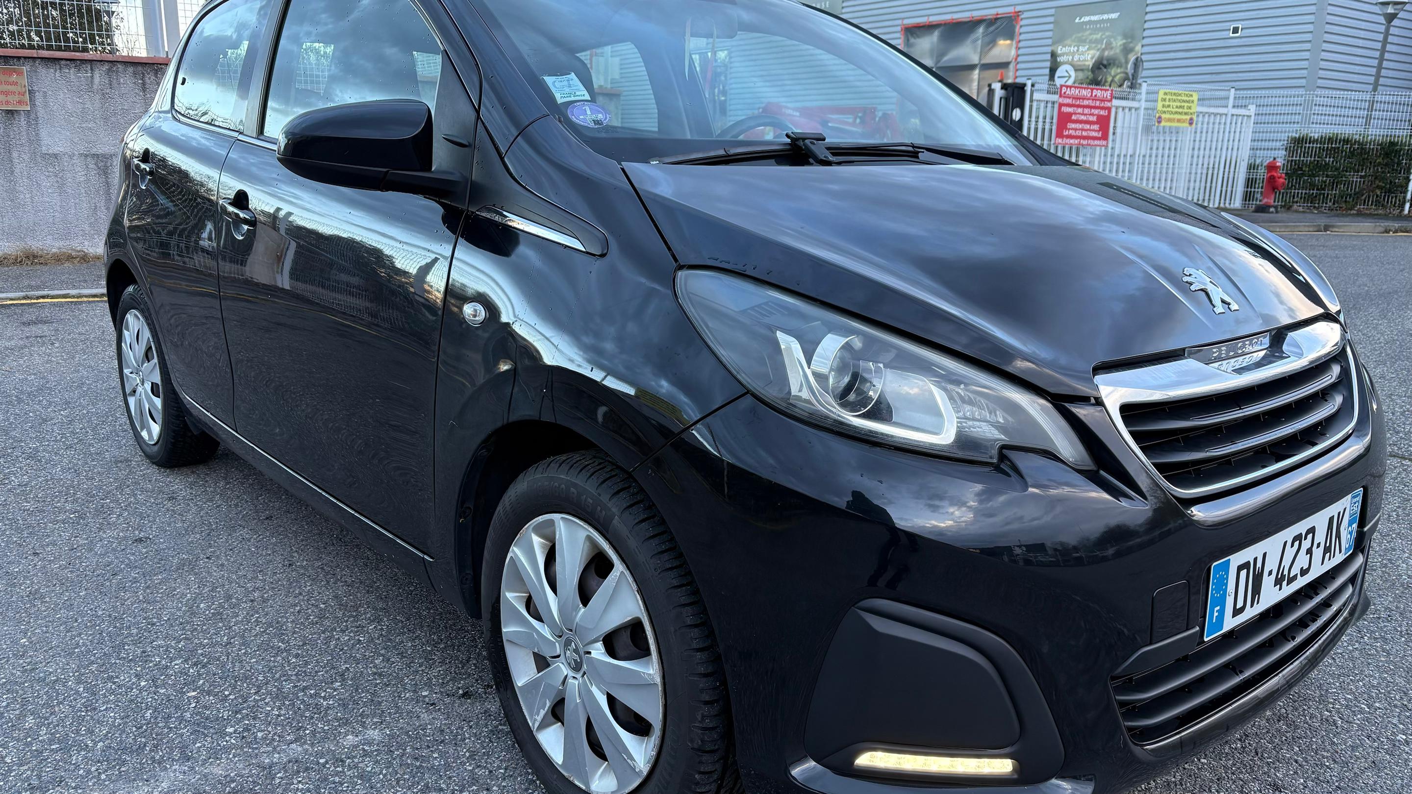 Peugeot 108 2015 à Blagnac