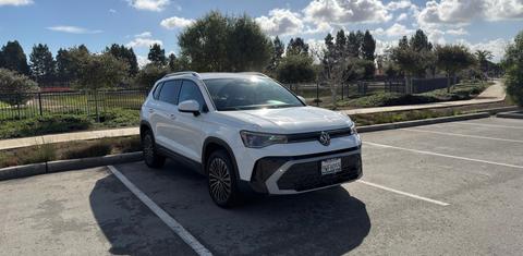 Volkswagen Taos 2025