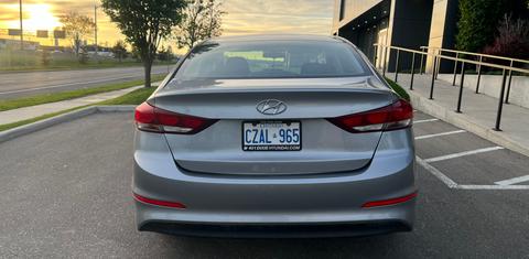 Hyundai Elantra 2017