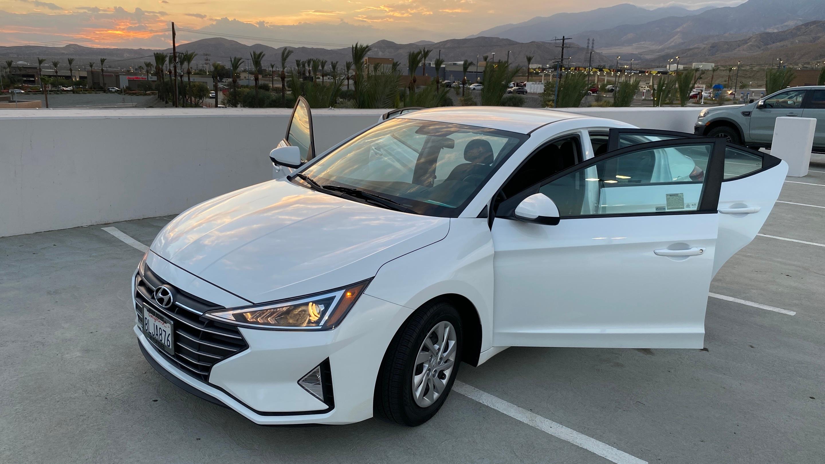 Hyundai Elantra 2019 in 