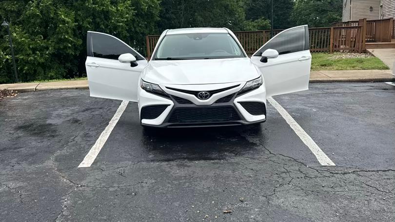 Toyota Camry 2024 in Kansas City, MO