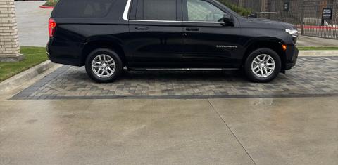 Chevrolet Suburban 2023