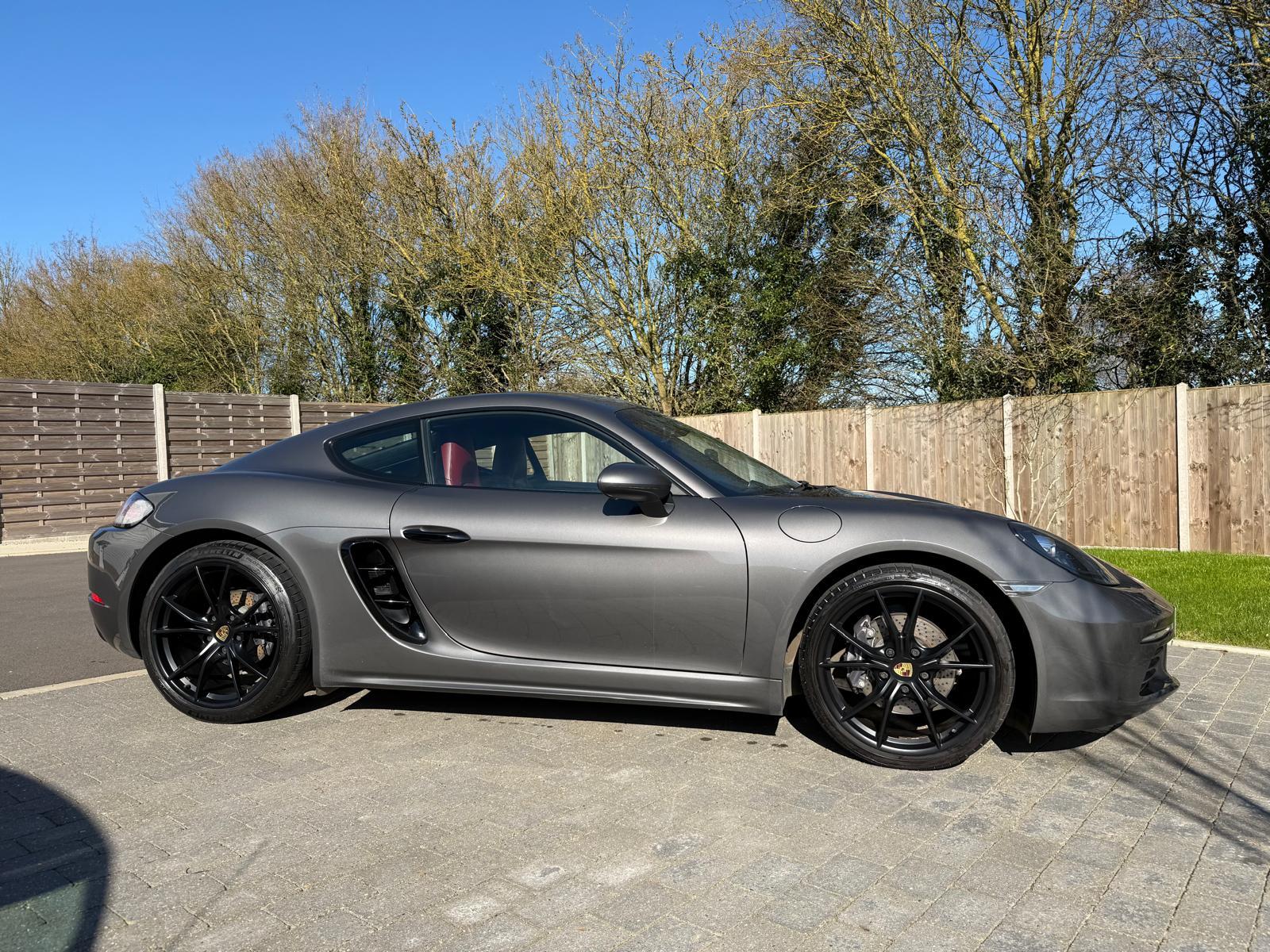 Porsche Cayman 718 2018 in Saffron Walden