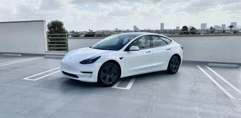 Tesla Model 3 2023