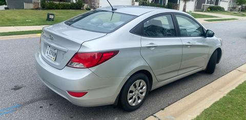 Hyundai Accent 2015