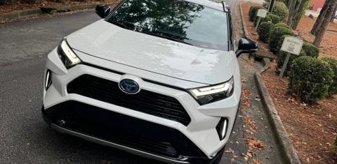 Toyota RAV4 Hybrid 2024