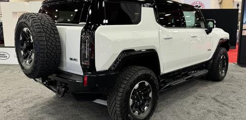 GMC HUMMER EV SUV 2024