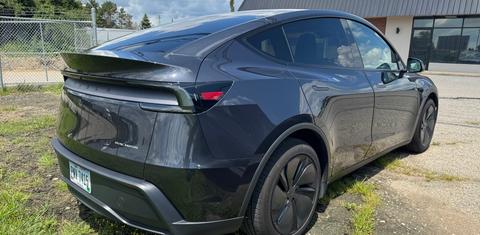 Tesla Model Y 2026