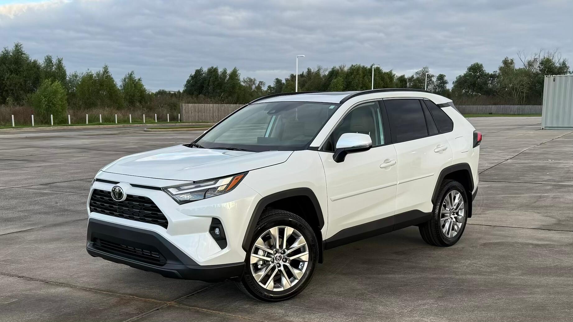 Toyota RAV4 2024 in New Orleans, LA