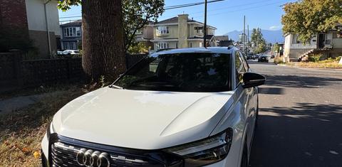 Audi Q4 e-tron 2024