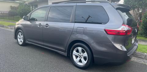 Toyota Sienna 2020