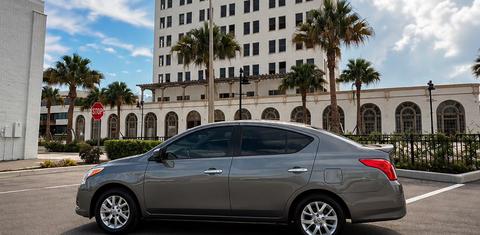 Nissan Versa 2018