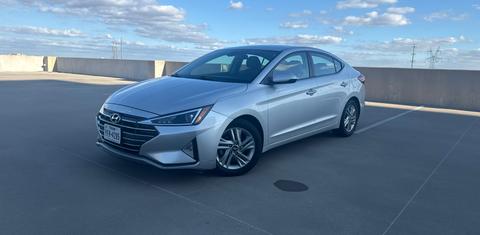 Hyundai Elantra 2020