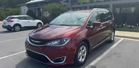 Chrysler Pacifica 2017