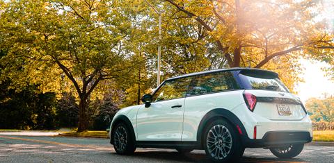 MINI Hardtop 2 Door 2025