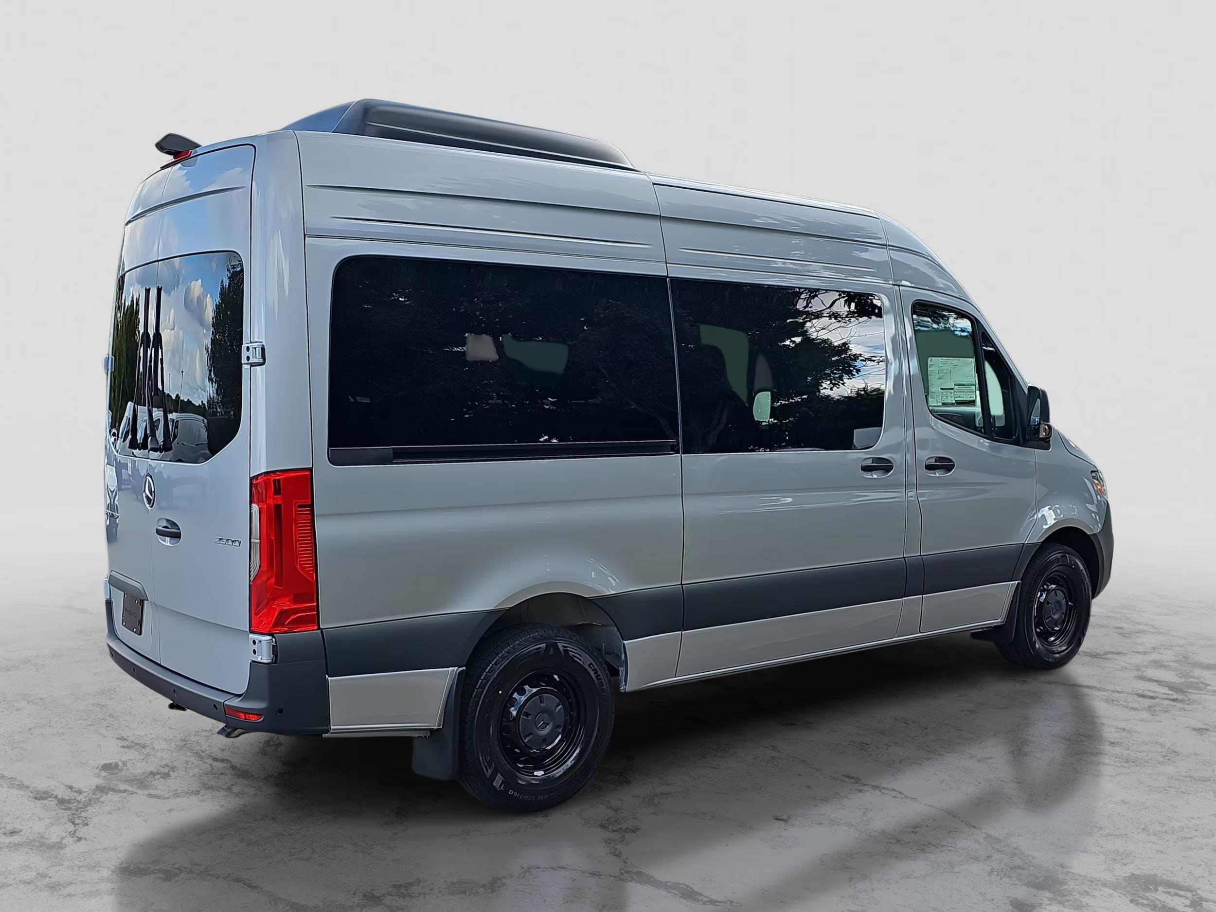 Mercedes-Benz Sprinter 2025 in 