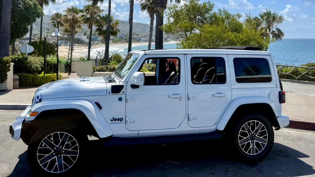 Jeep Wrangler 4xe 2024 in 
