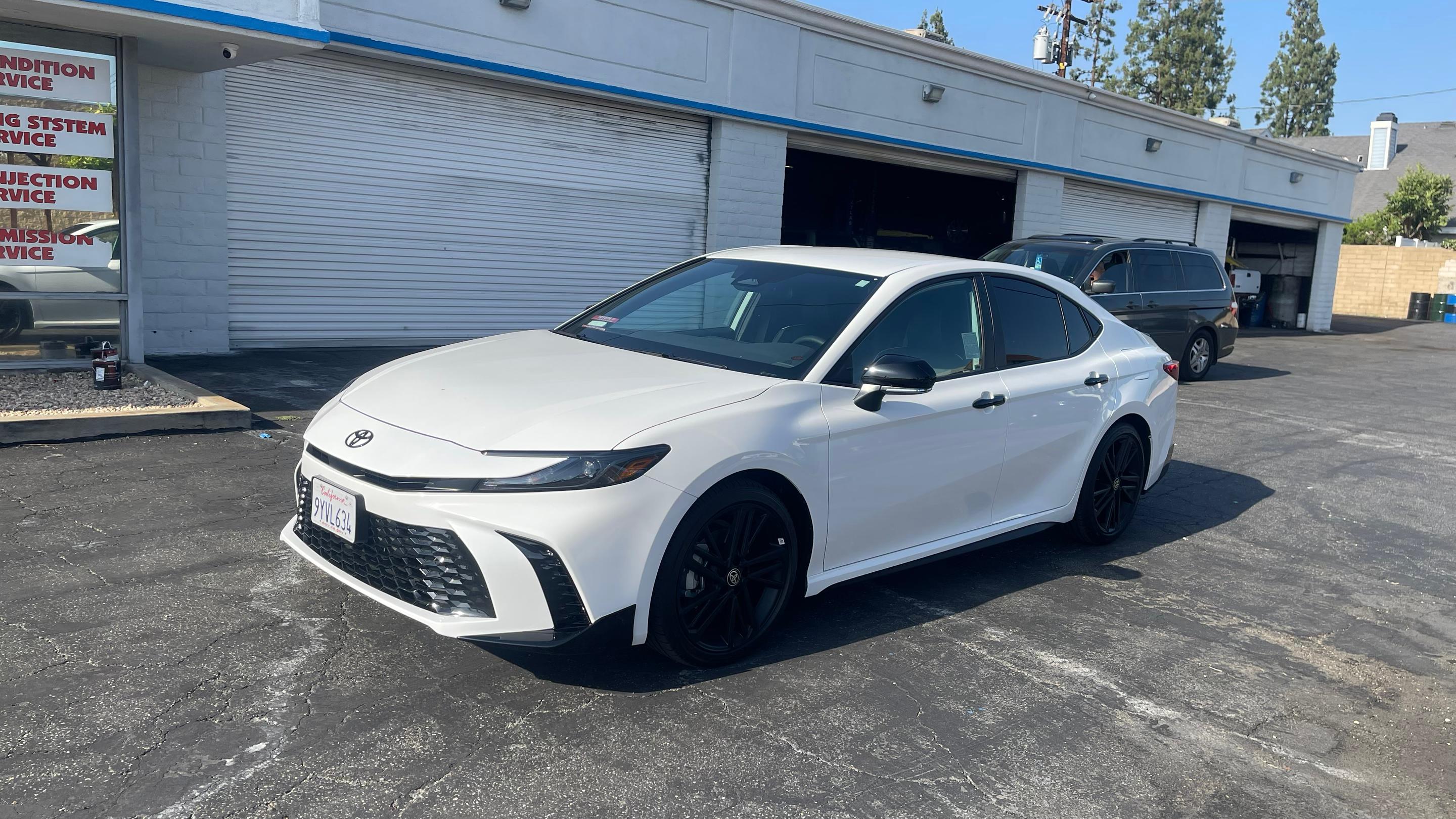 Toyota Camry Hybrid 2026 in 