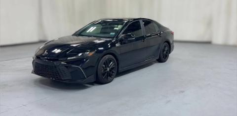 Toyota Camry Hybrid 2025