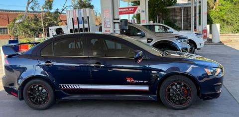 Mitsubishi LANCER 2013