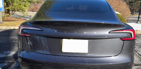 Tesla Model 3 2024
