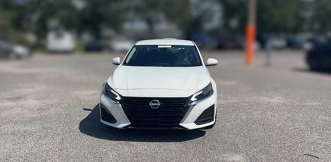 Nissan Altima 2023