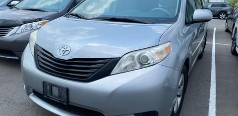 Toyota Sienna 2013