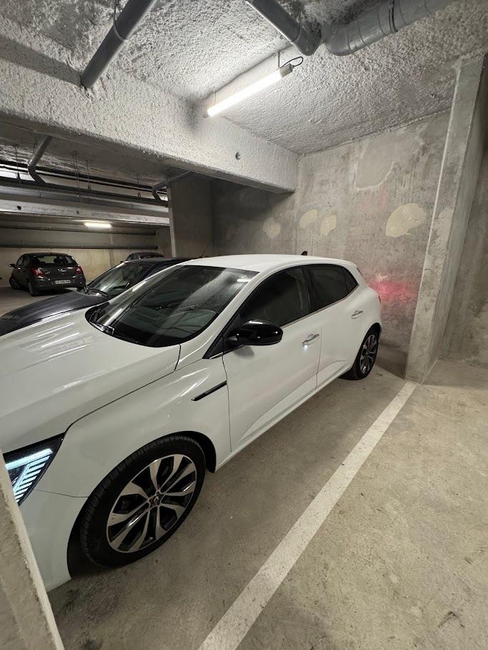 Renault MEGANE IV 2023 in Roissy-en-france