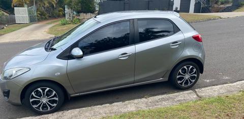 Mazda MAZDA2 2013