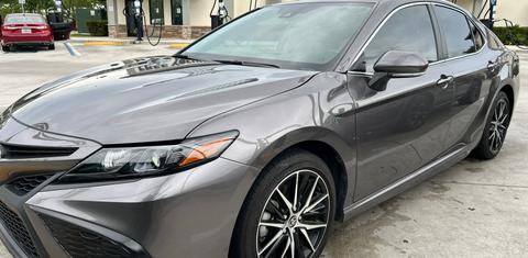 Toyota Camry 2024
