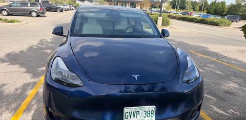 Tesla Model Y 2023