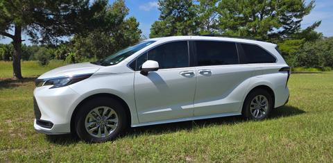 Toyota Sienna 2026
