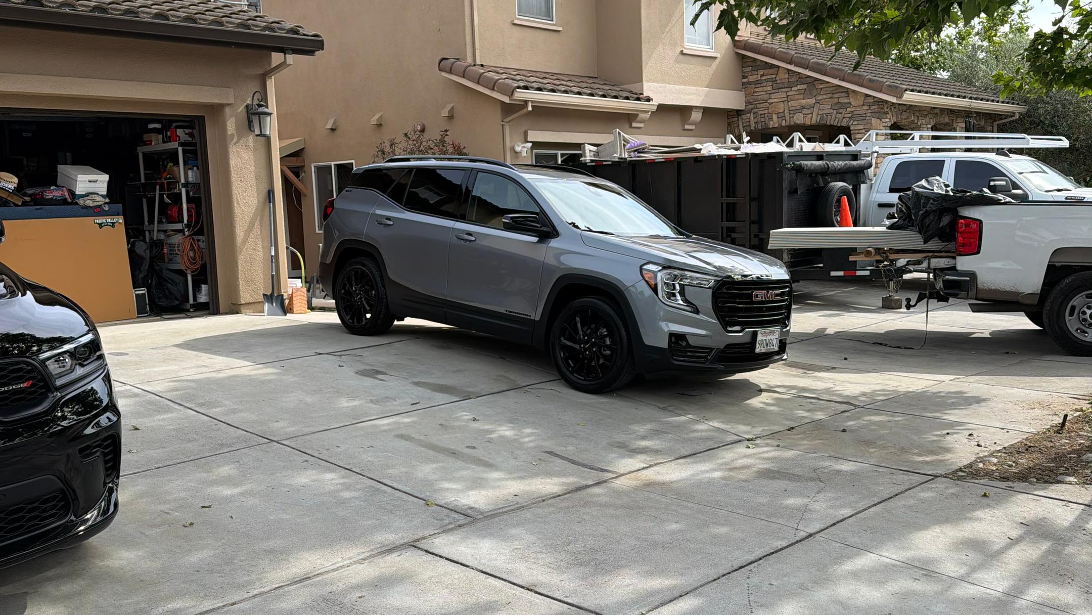 GMC Terrain 2024 in Salinas, CA
