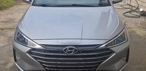 Hyundai Elantra 2020