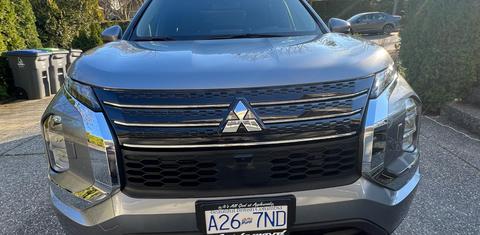 Mitsubishi Outlander 2024