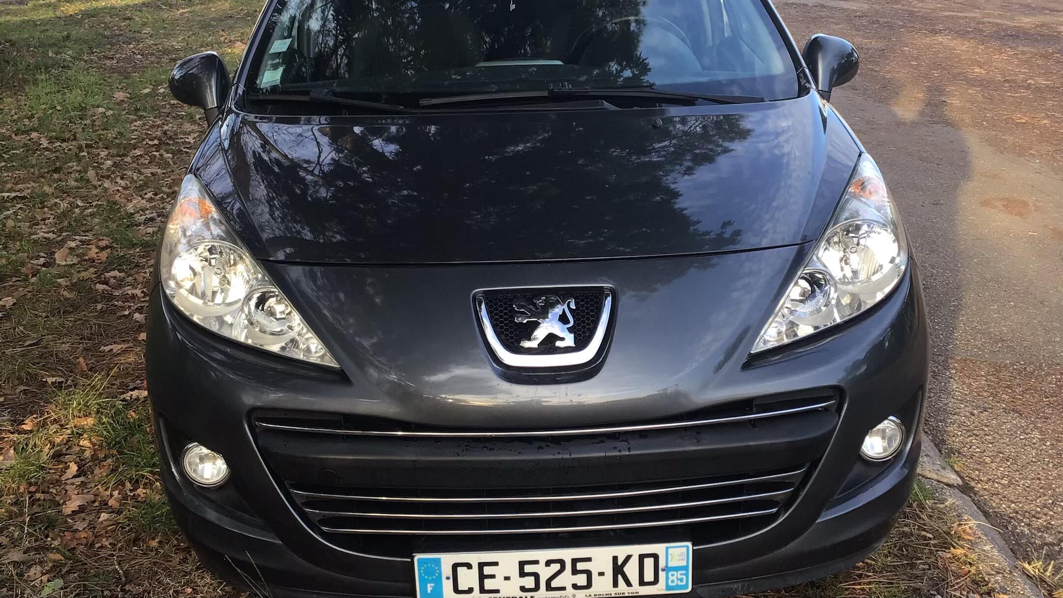 Peugeot 207 2012 à Le Teich